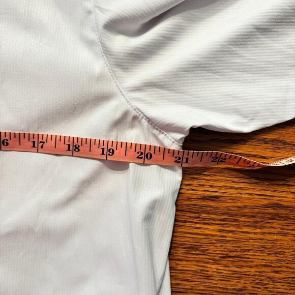 P Taylor White Long Sleeve Snap up Tunic Women's Size M Pockets Oversized - Picture 10 of 14